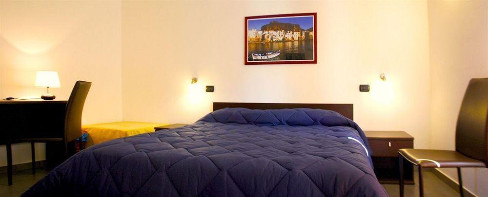Bouganville B&B Чефалу Екстериор снимка